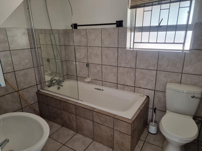 2 Bedroom Property for Sale in Hartenbos Central Western Cape